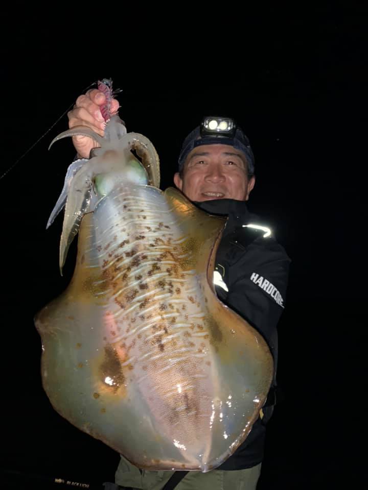 【  三重県　ボートエギングでも   】