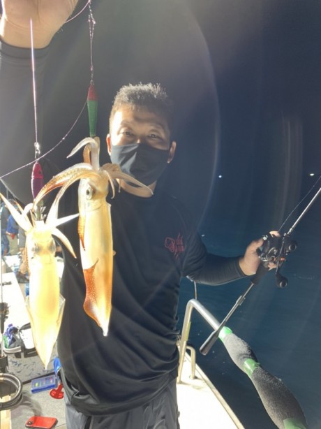 【　スモールシルエット　サウスッテ 　】